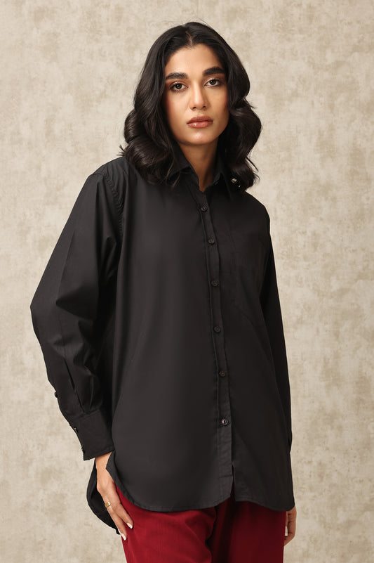 CLASSIC BUTTON-UP SHIRT WITH TAILORED FIT-BLACK