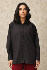 CLASSIC BUTTON-UP SHIRT WITH TAILORED FIT-BLACK