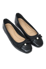 PEARL ACCENT QUILTED FLATS-BLACK