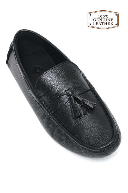 CLASSIC LEATHER LOAFERS WITH TASSELED DETAILING-BLACK