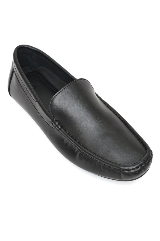 CLASSIC LEATHER MOCCASIN WITH HAND-STITCHED DETAILING-BLACK