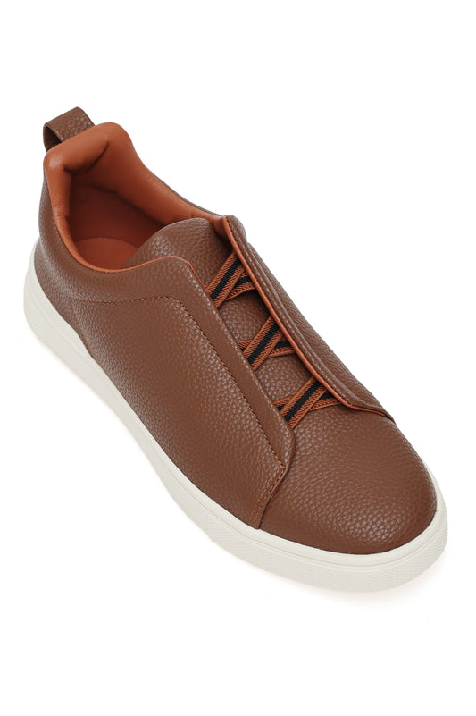 SLEEK SLIP-ON SNEAKERS-TAN