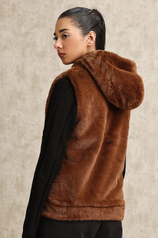 COZY SLEEVELESS FUR JACKET-COFFEE