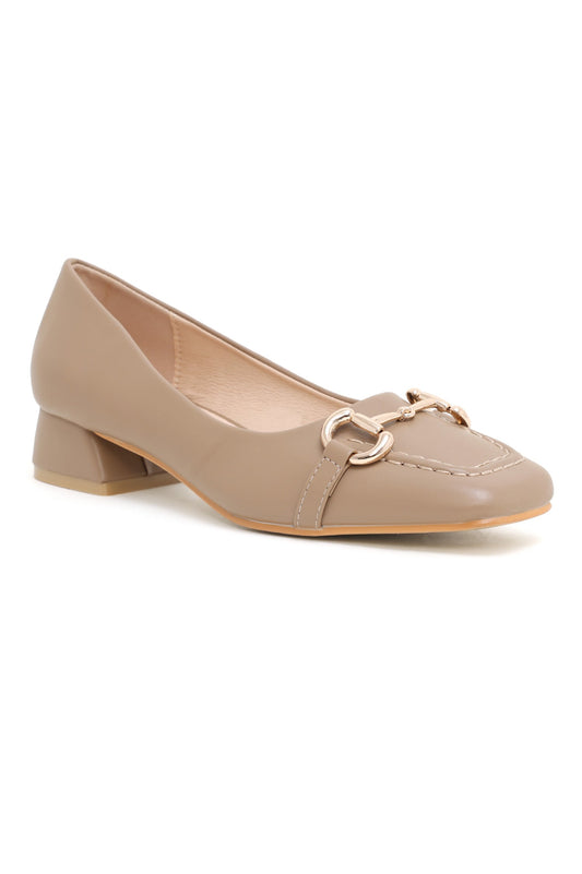 BASIC PUMPS-KHAKI