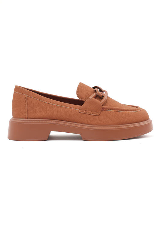 TEXTURED CHAIN LOAFERS-CAMEL