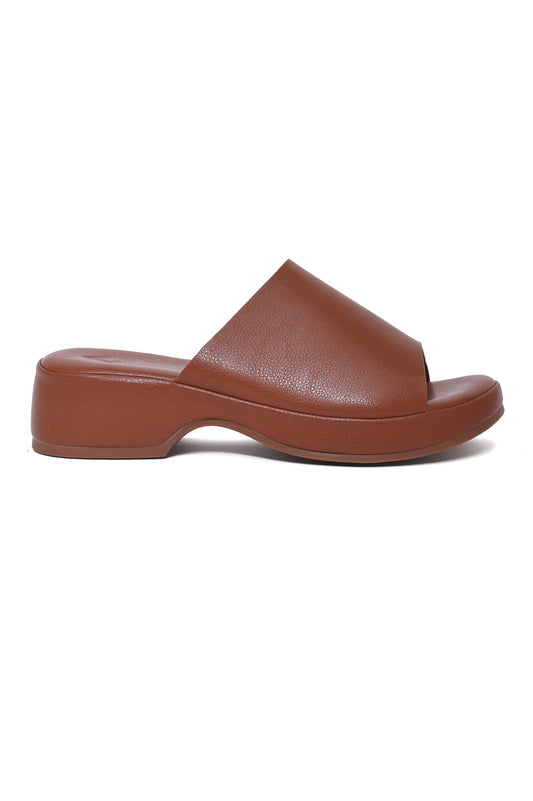 ELEGANT OPEN-TOE WEDGE SLIDE-CAMEL