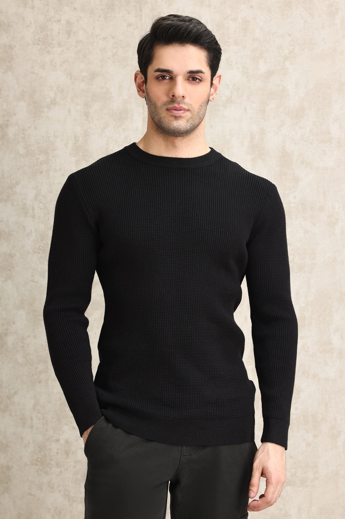 RIBBED CREWNECK SWEATER-BLACK