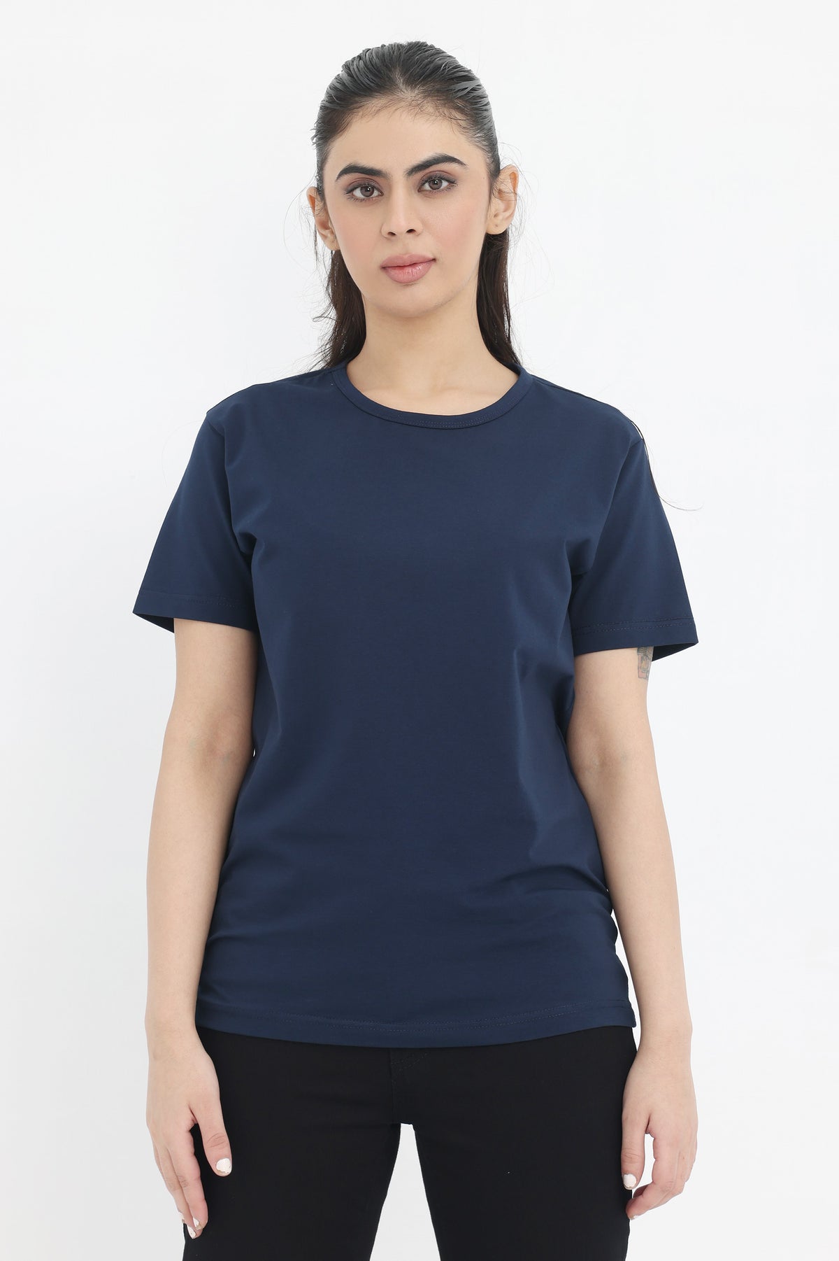 CLASSIC FIT ESSENTIAL TEE-NAVY