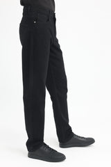 ESSENTIAL STRAIGHT-LEG DENIM-BLACK