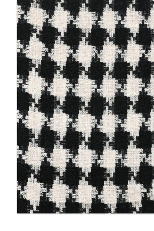 PATTERNED HOUNDSTOOTH SCARF