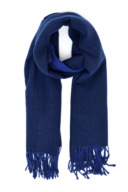 ELEGANT FRINGE SCARF