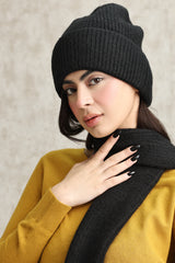 WARM WOOLEN BEANIE AND SCARF DUO