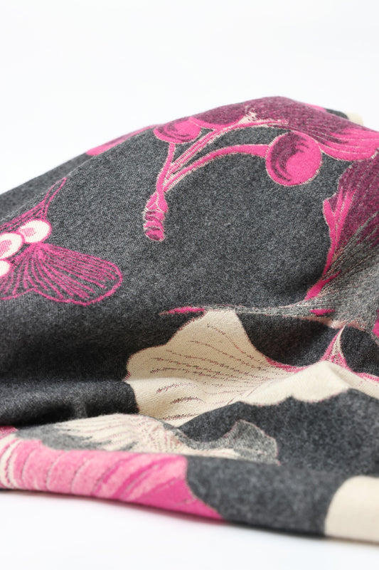 FLORAL NOIR WRAP-DK-GREY-FUCHSIA