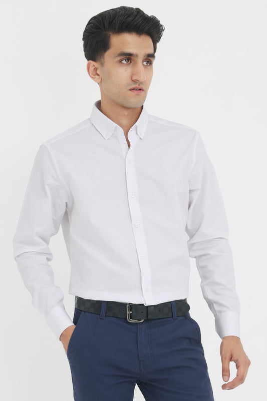 ESSENTIAL FORMAL BUTTON-DOWN-WHITE-DOTTED