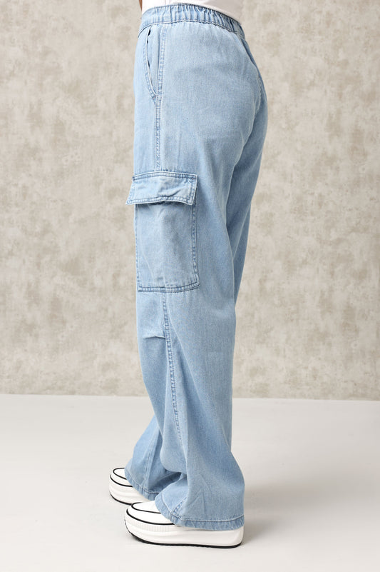 HIGH-WAIST RELAXED FIT CARGO DENIM PANTS-LT-BLUE