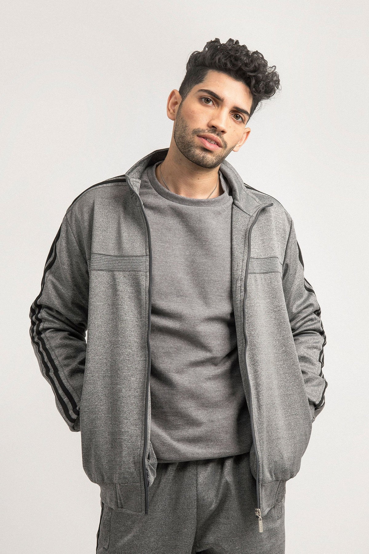 SPORTS TRACKSUIT-GREY